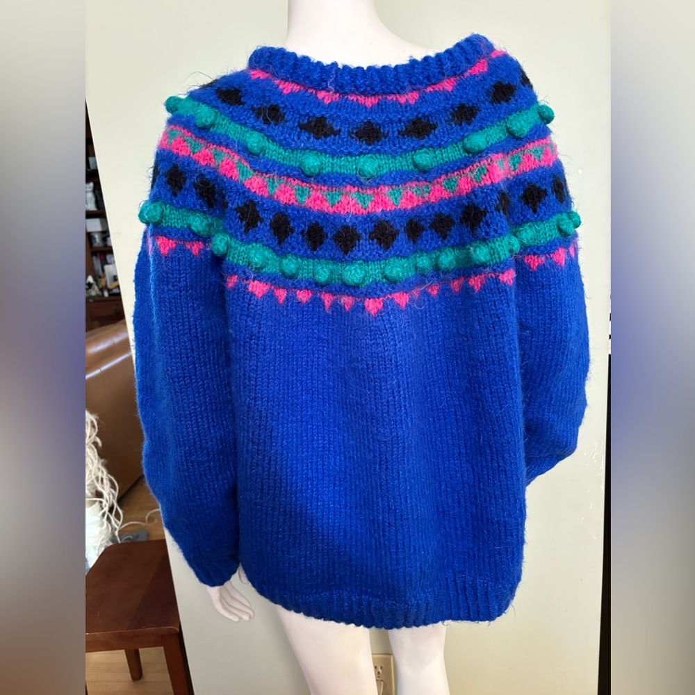 Vintage Colourful Handknit Sweater